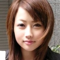 芹沢かなえ