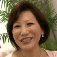 彩月かおる