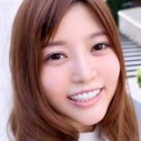 榊梨々亜