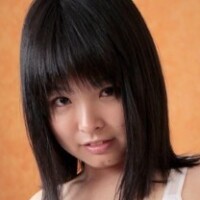 安達なつみ