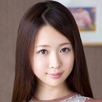 新井梓