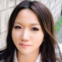 板野アイリ