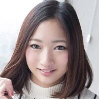 河北紗依