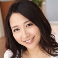 山本鈴