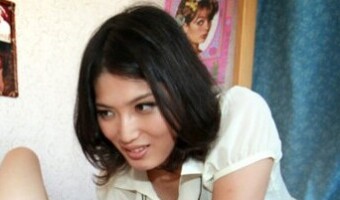 橋本詩織