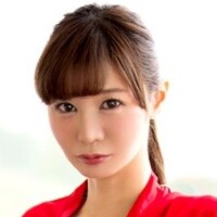 本城ナナ