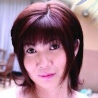 芹沢怜