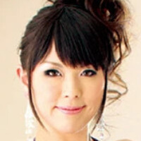 新田栞子