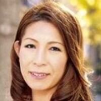 山崎ルミ子