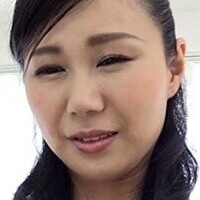君島佳子
