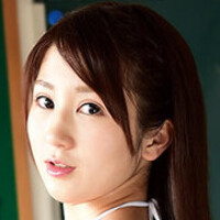 大塚真里