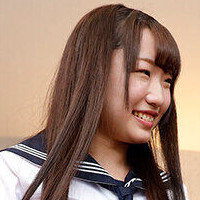 城咲ももか