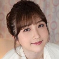大槻ひびき