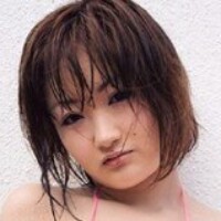 尾崎なみ