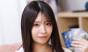 川乃みな